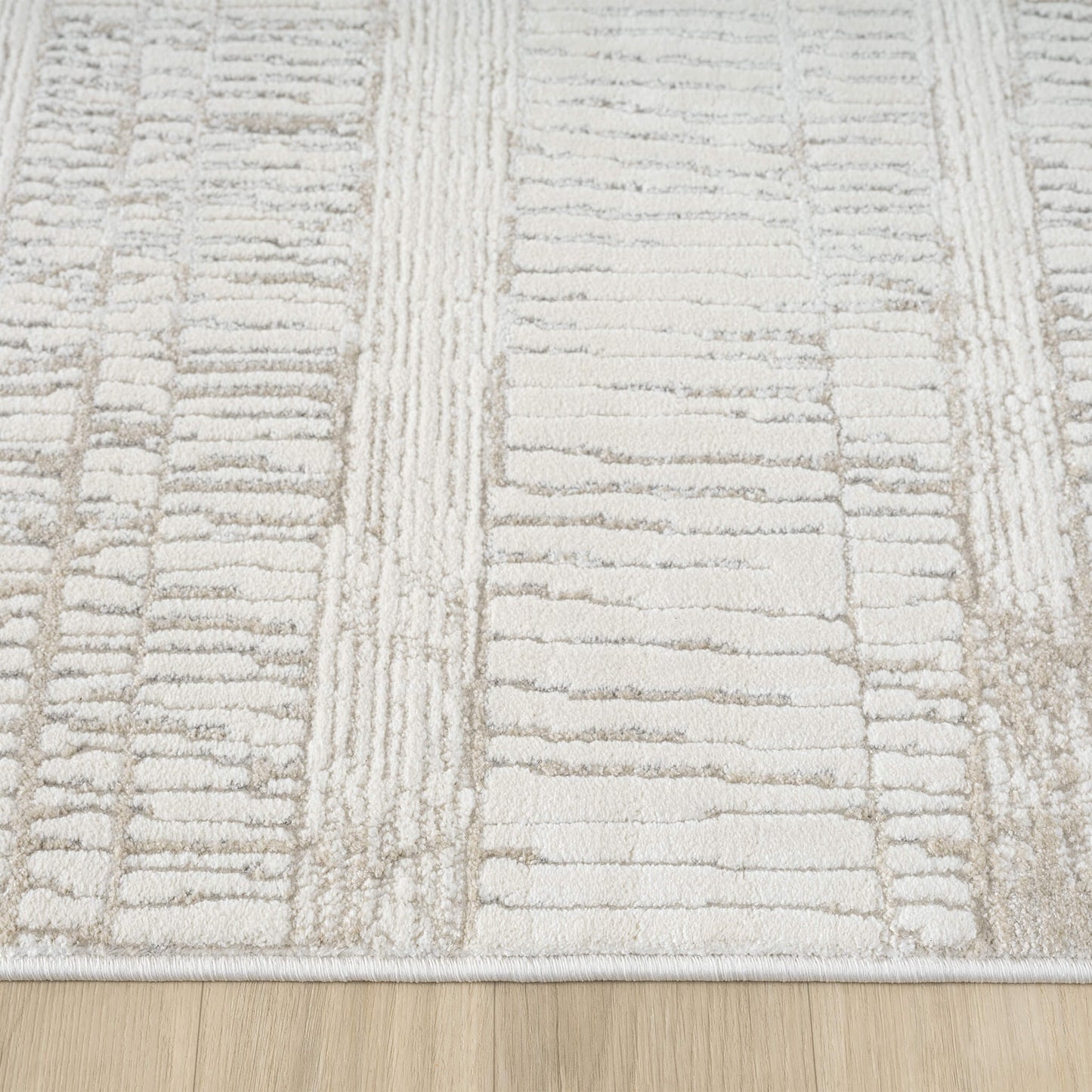 Weston 737 Linen Runner